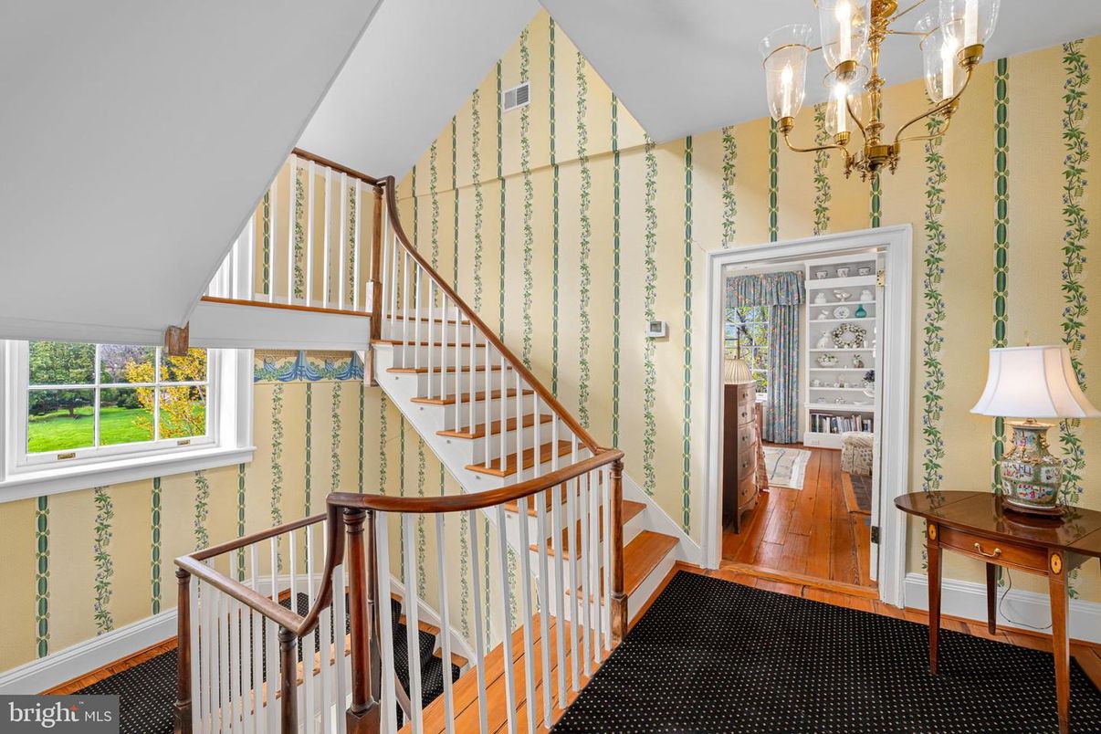 Chandelier, Interior, Wood Texture Flooring