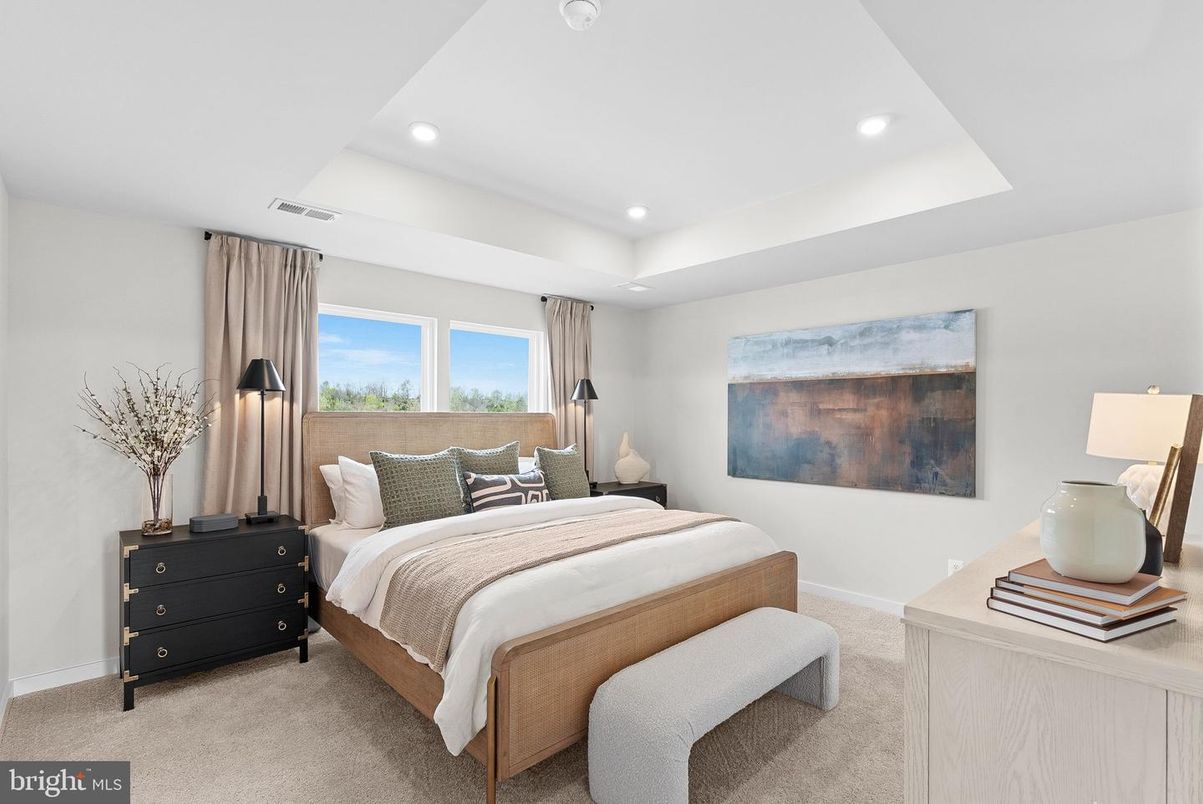 Bedroom, Interior, Recessed Lighting