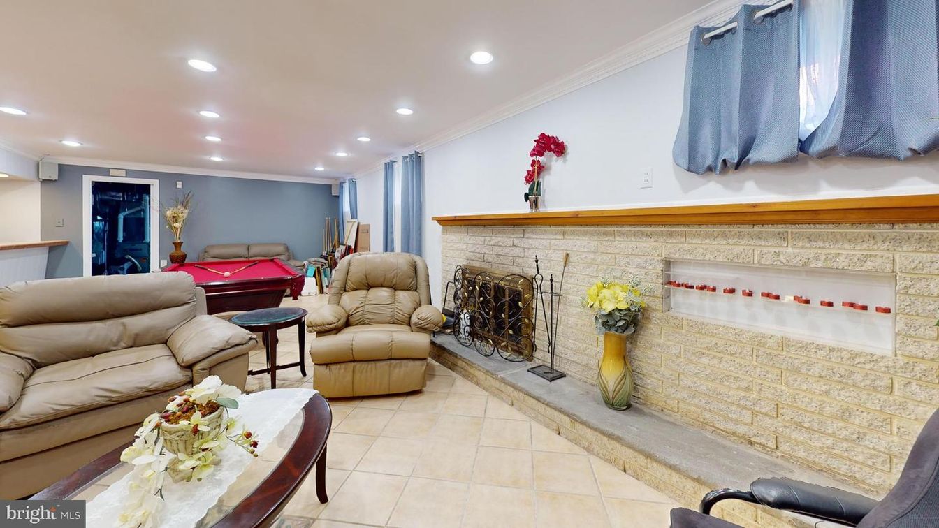 Billiard Table, Fireplace, Game Room, Interior, Living room, Recessed Lighting