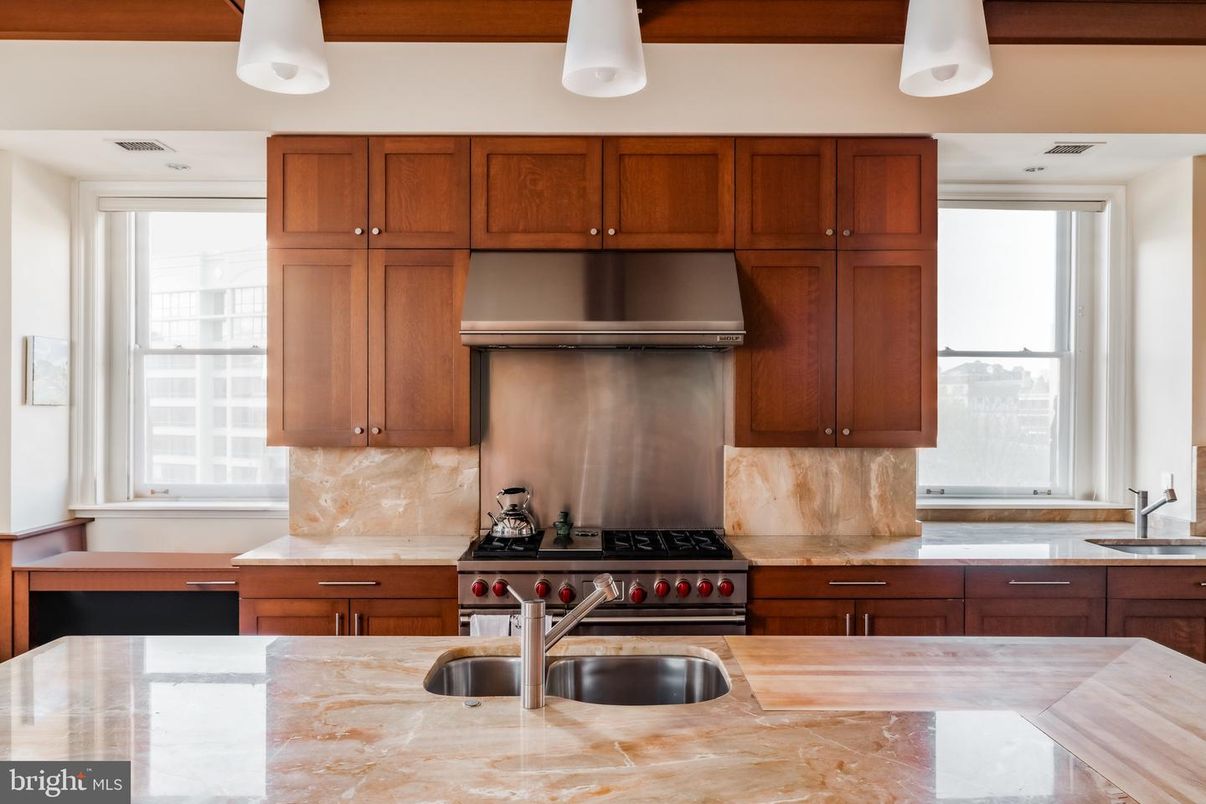 Interior, Kitchen, Stainless Steel Appliances
