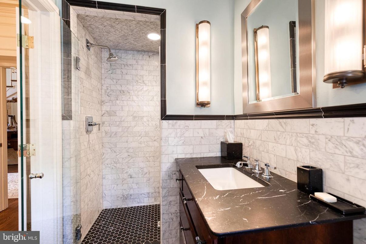 Bathroom, Interior, Marble Walls