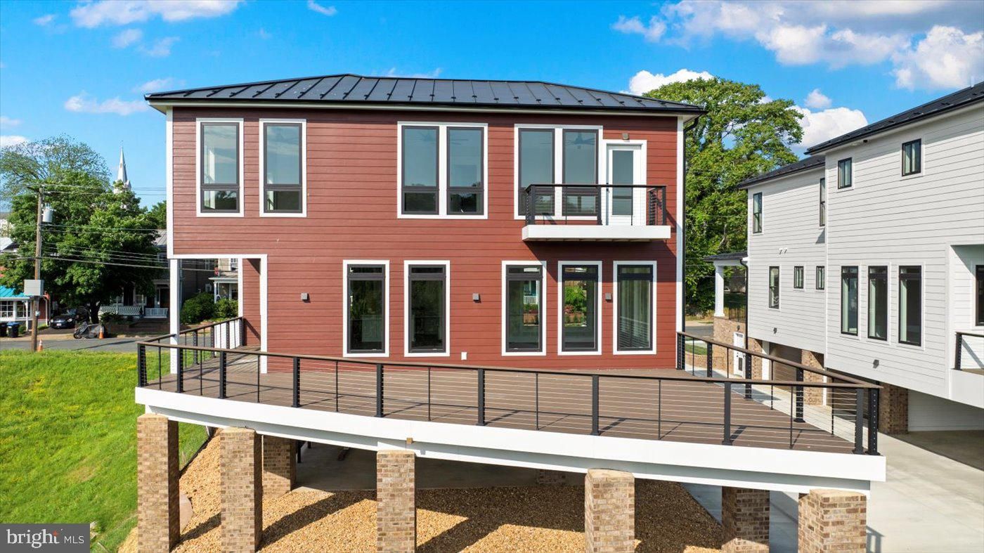 Exterior, Facade, Georgian