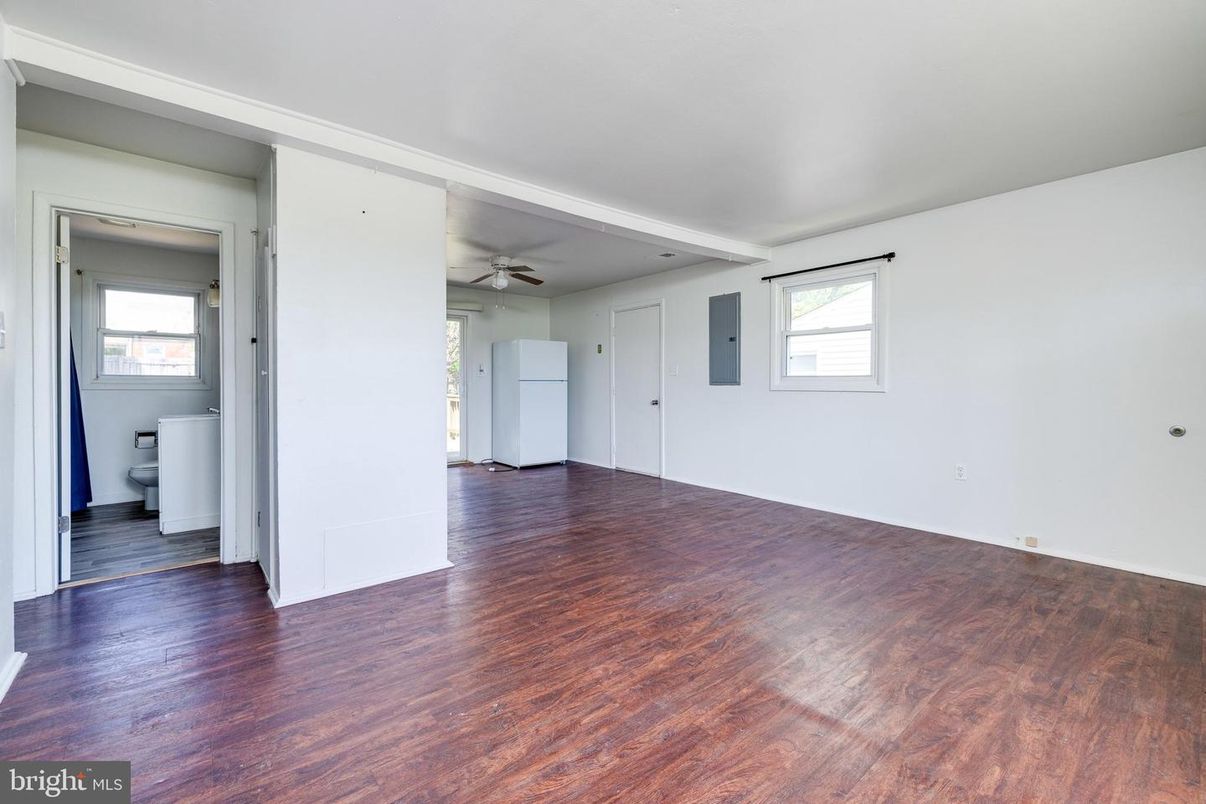 Empty room, Interior, Wood Texture Flooring