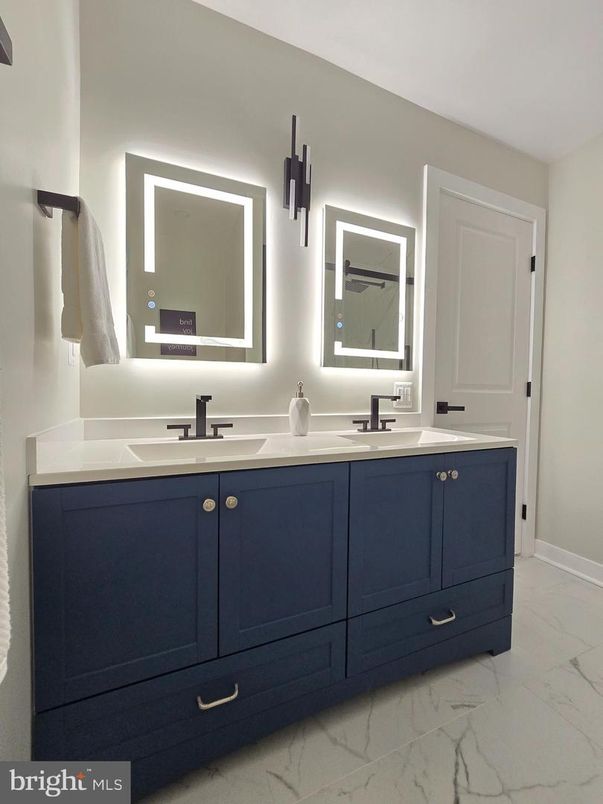 Bathroom, Dual Sink Vanities, Interior, Marble