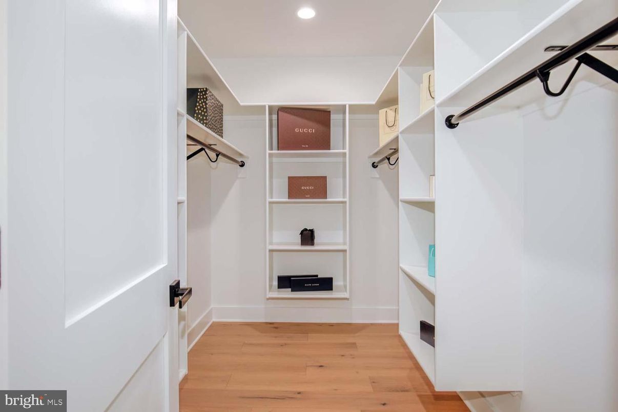 Interior, Recessed Lighting, Walk-in Closets, Wood Texture Flooring