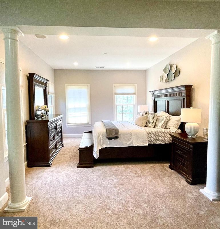 Bedroom, Interior, Recessed Lighting