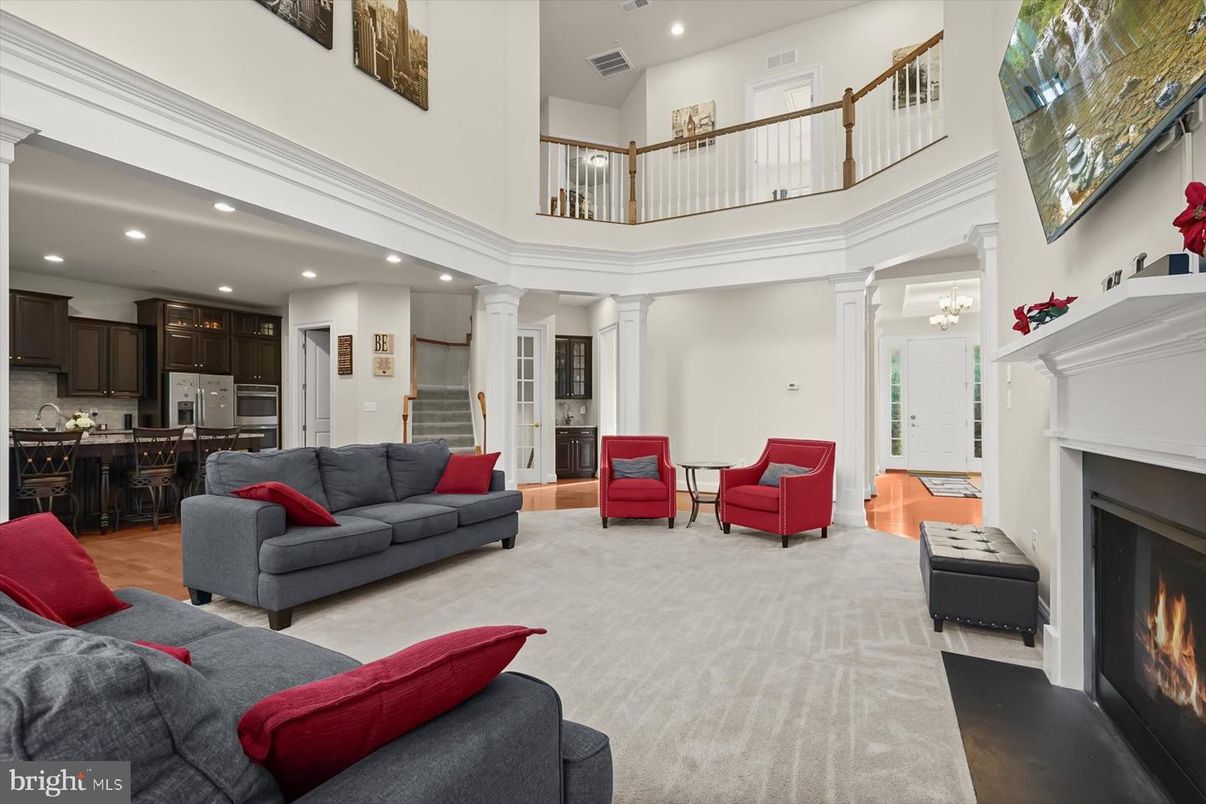 Dining room, Fireplace, Interior, Kitchen, Living room, Recessed Lighting