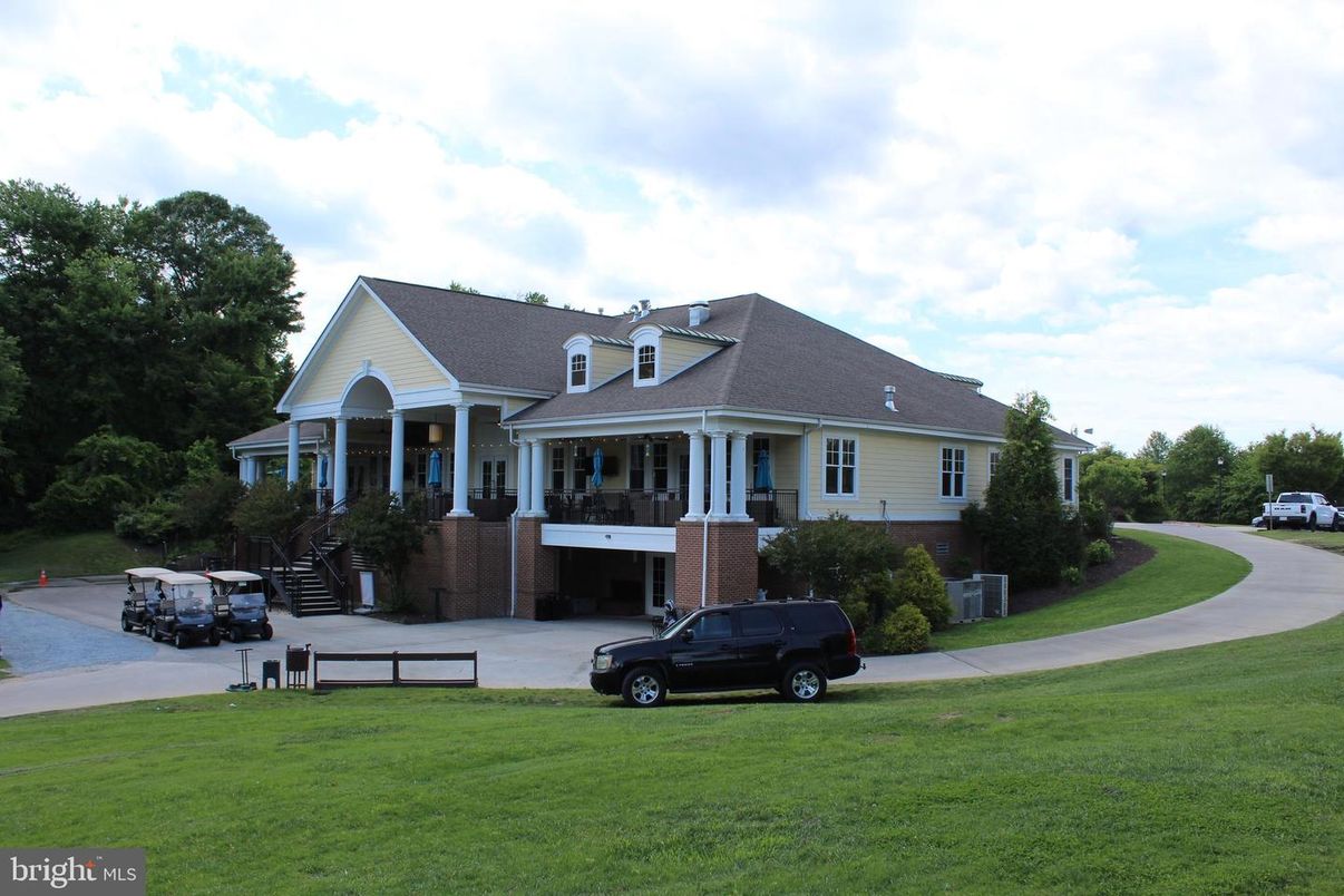 Exterior, Facade, Cape Cod