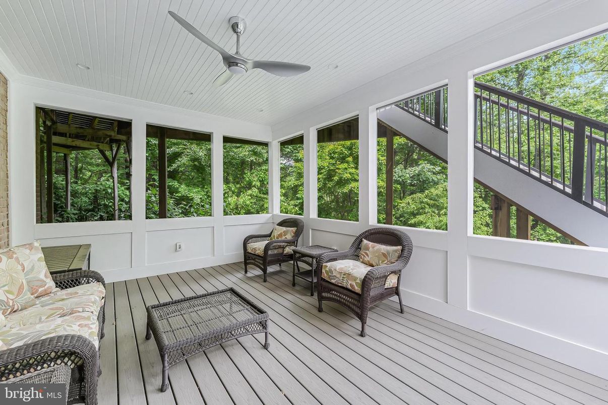 Interior, Sun Room, Wood Texture Flooring