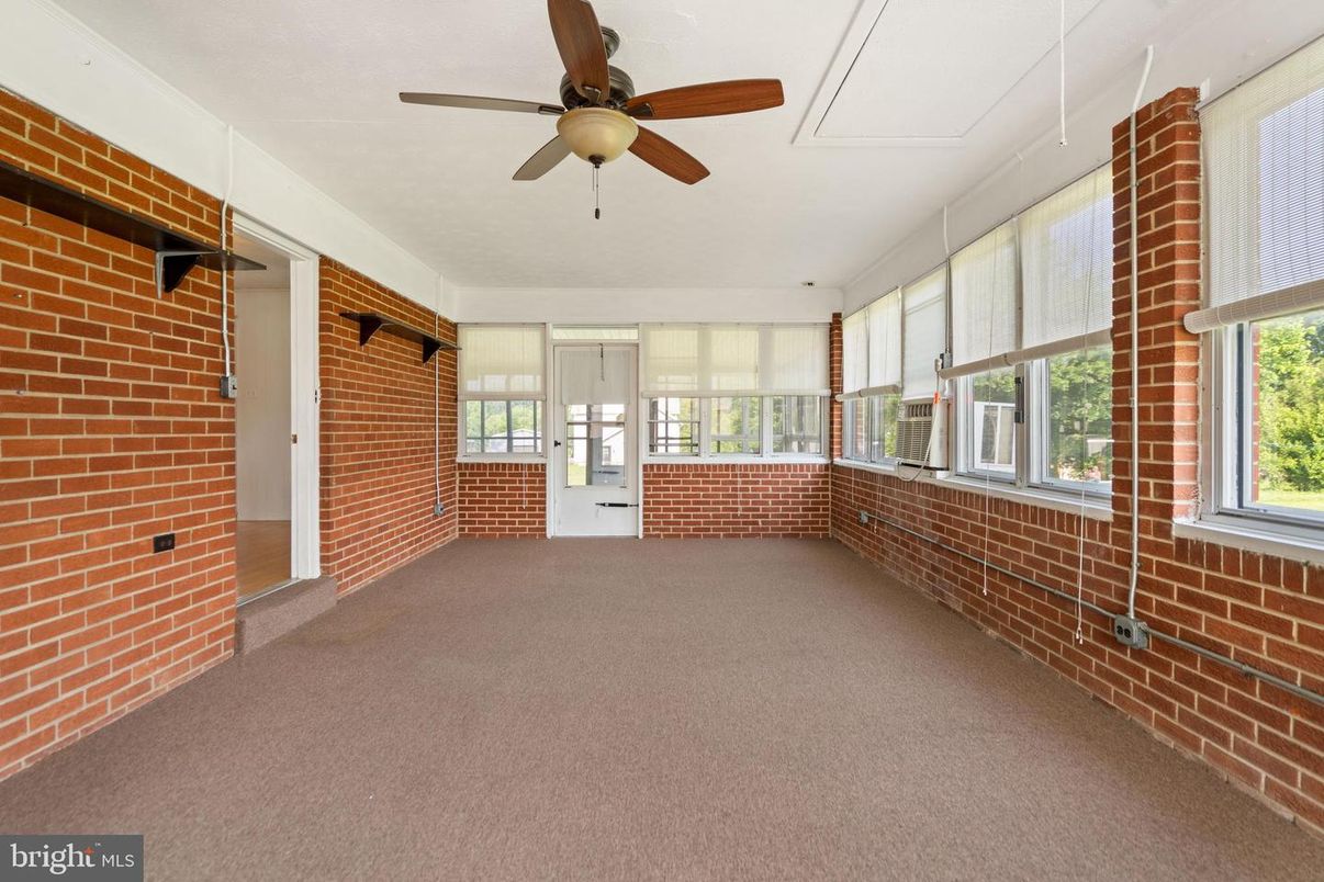 Empty room, Interior, Stone Walls