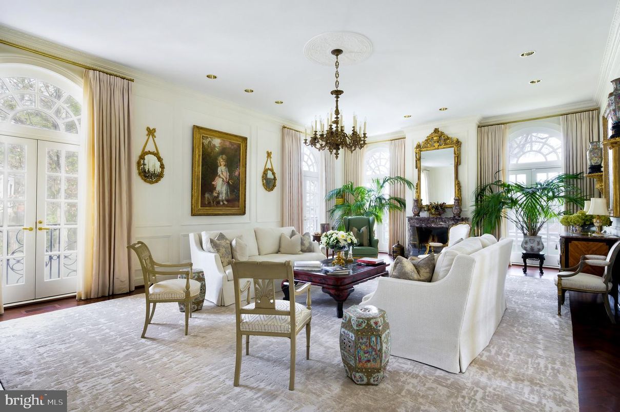 Chandelier, Fireplace, Interior, Living room, Recessed Lighting