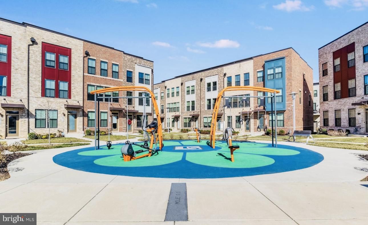 Backyard, Exterior, Playground