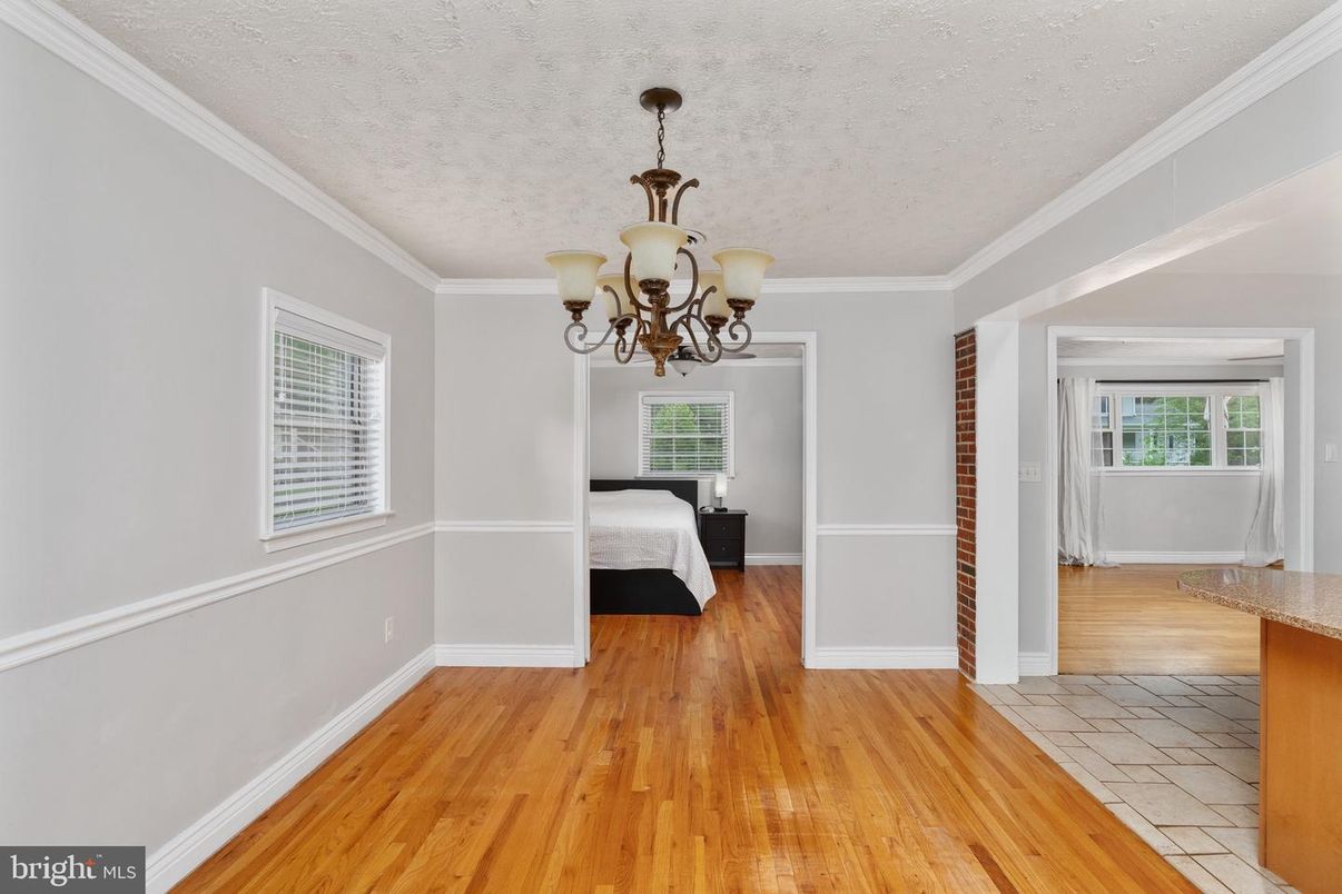 Chandelier, Interior, Wood Texture Flooring