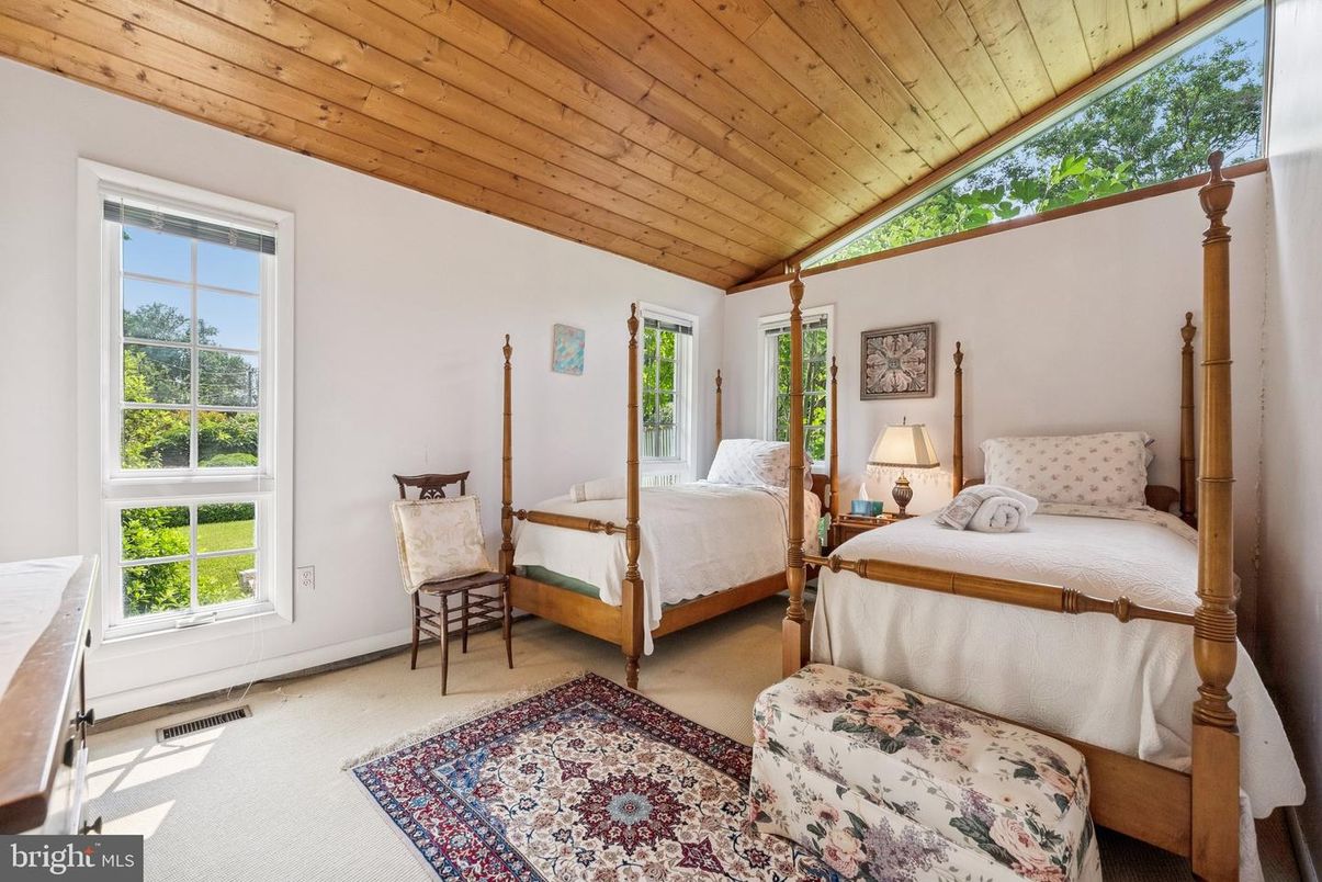 Bedroom, Interior, Wooden Ceilings