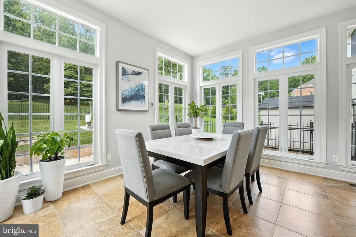 Dining room, Interior, Sun Room