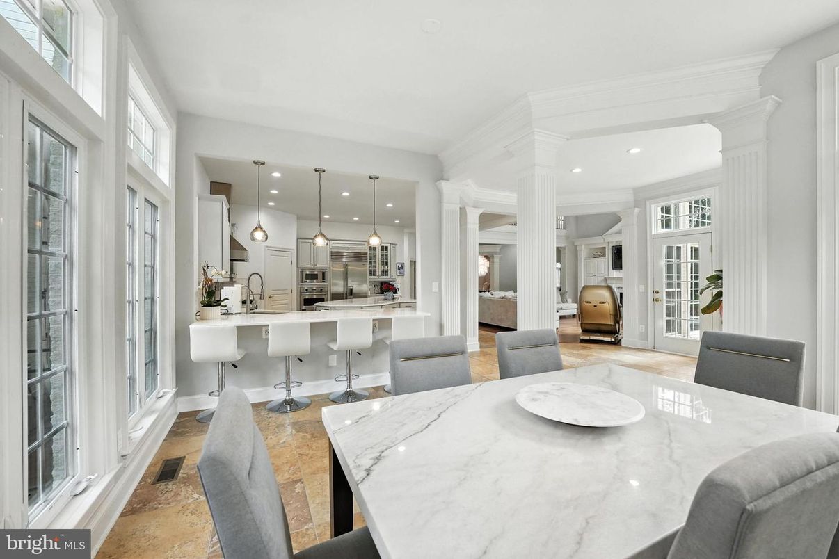 Dining room, Interior, Kitchen, Pendant Lights, Recessed Lighting