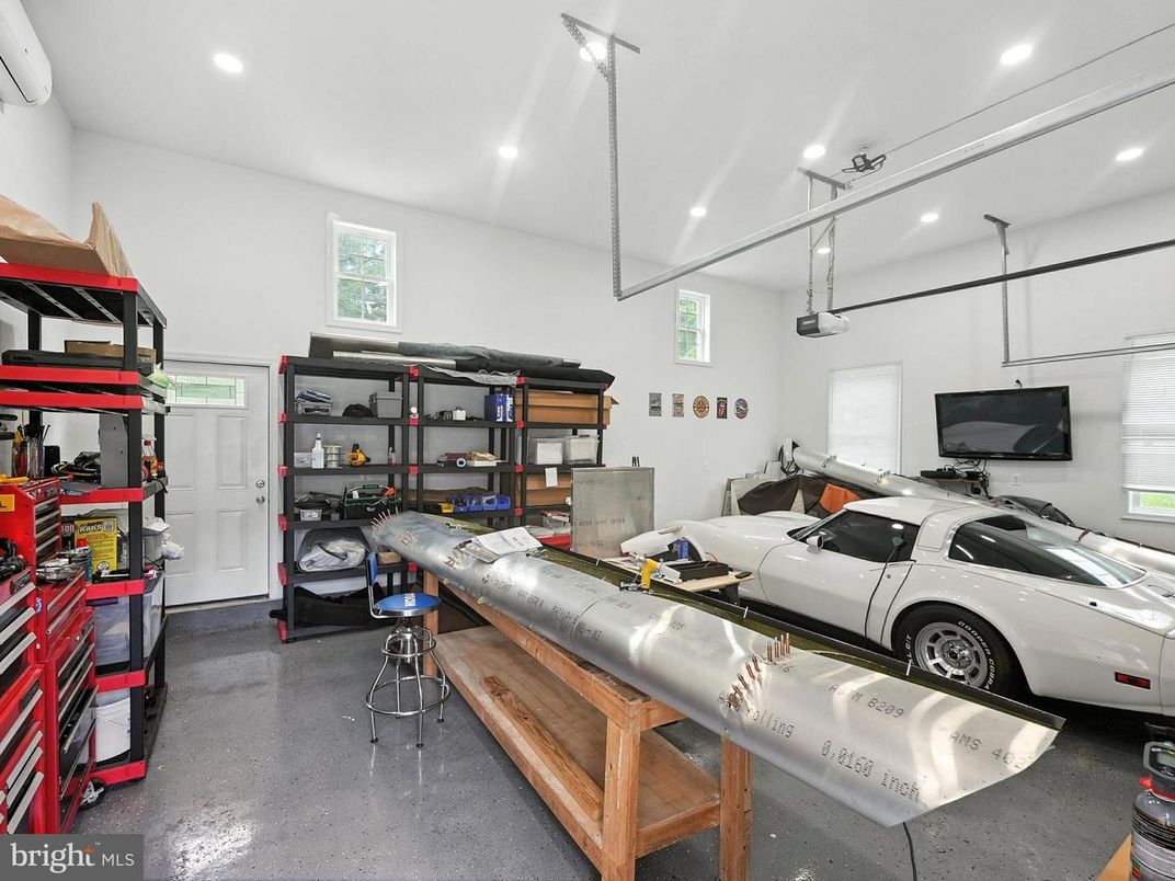 Garage, Interior, Recessed Lighting