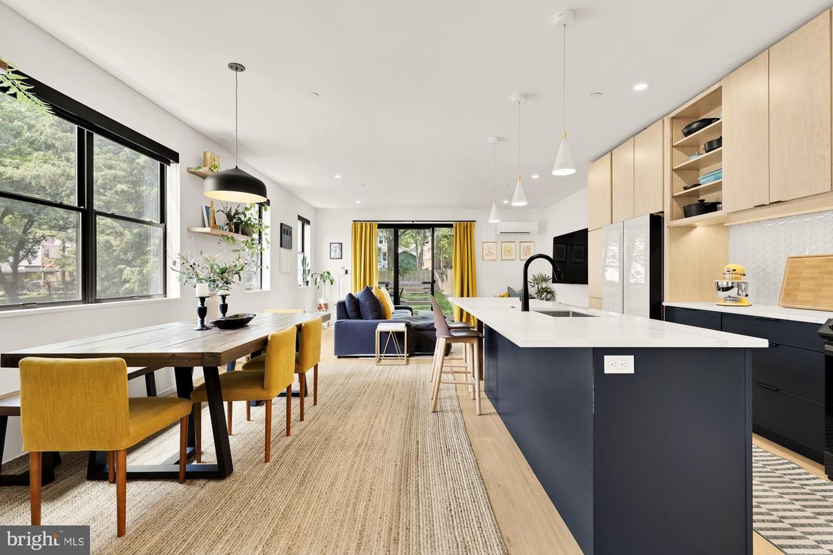 Dining room, Interior, Kitchen, Pendant Lights, Recessed Lighting