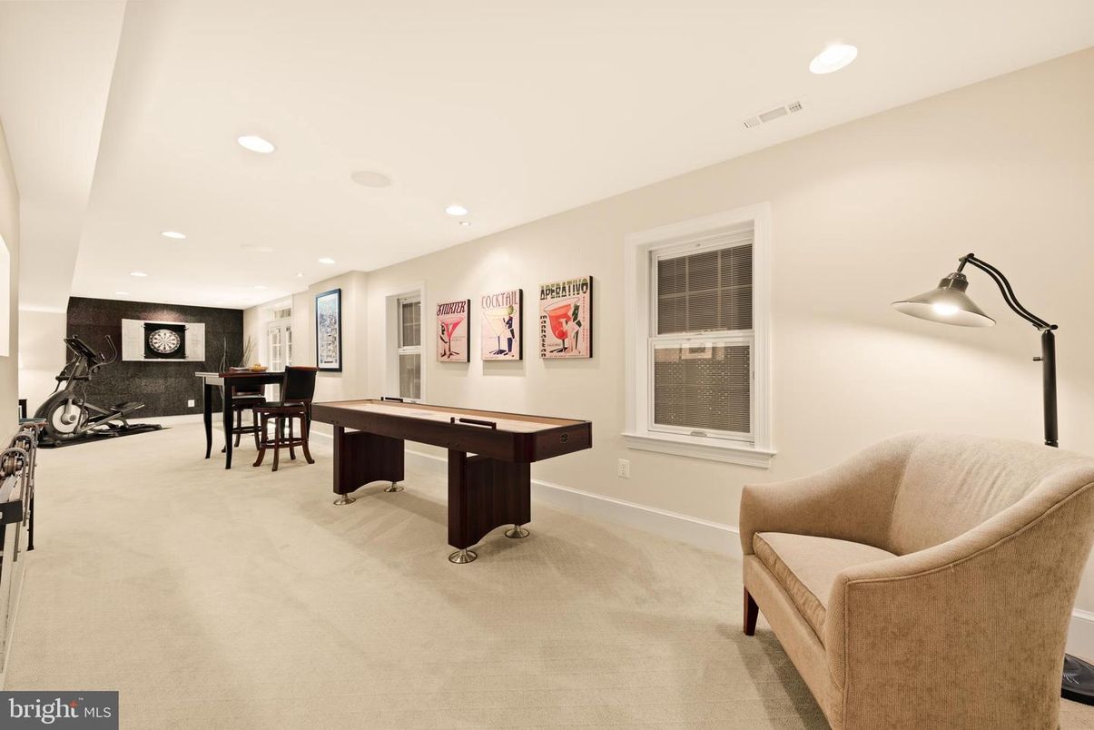 Billiard Table, Game Room, Interior, Recessed Lighting