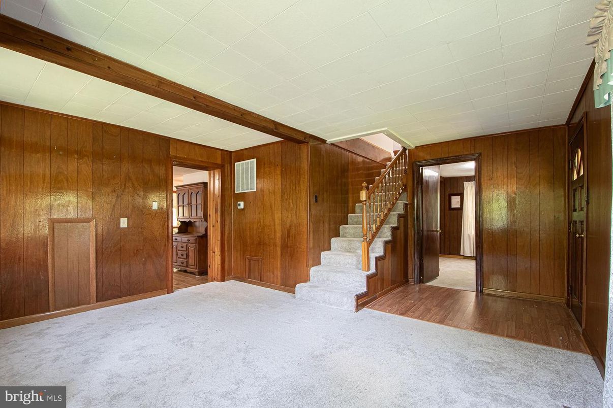 Empty room, Interior, Wooden Beams, Wood Texture Flooring, Wooden Walls