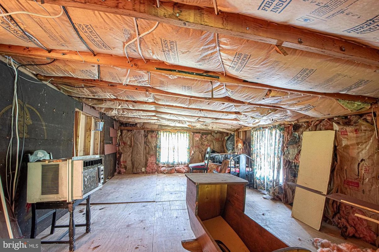 Interior, Wooden Beams