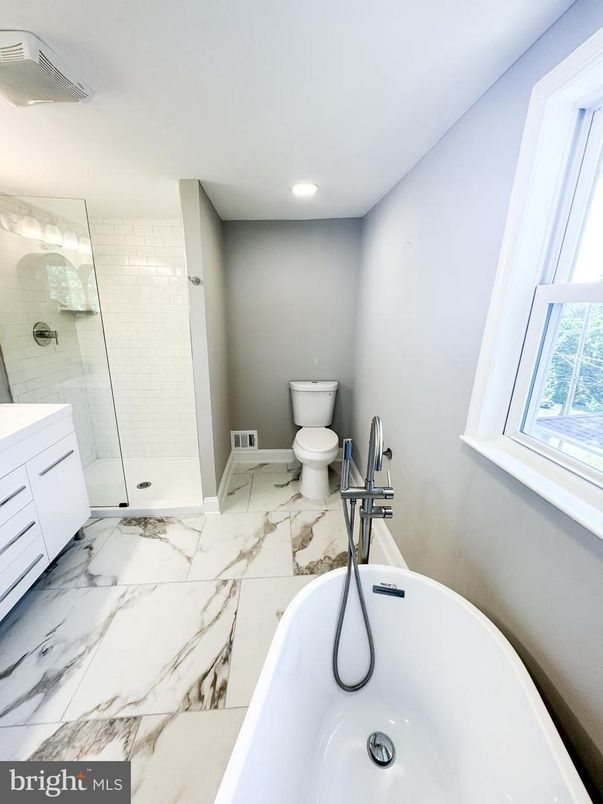 Bathroom, Free Standing Baths, Glass Shower, Interior, Marble, Recessed Lighting