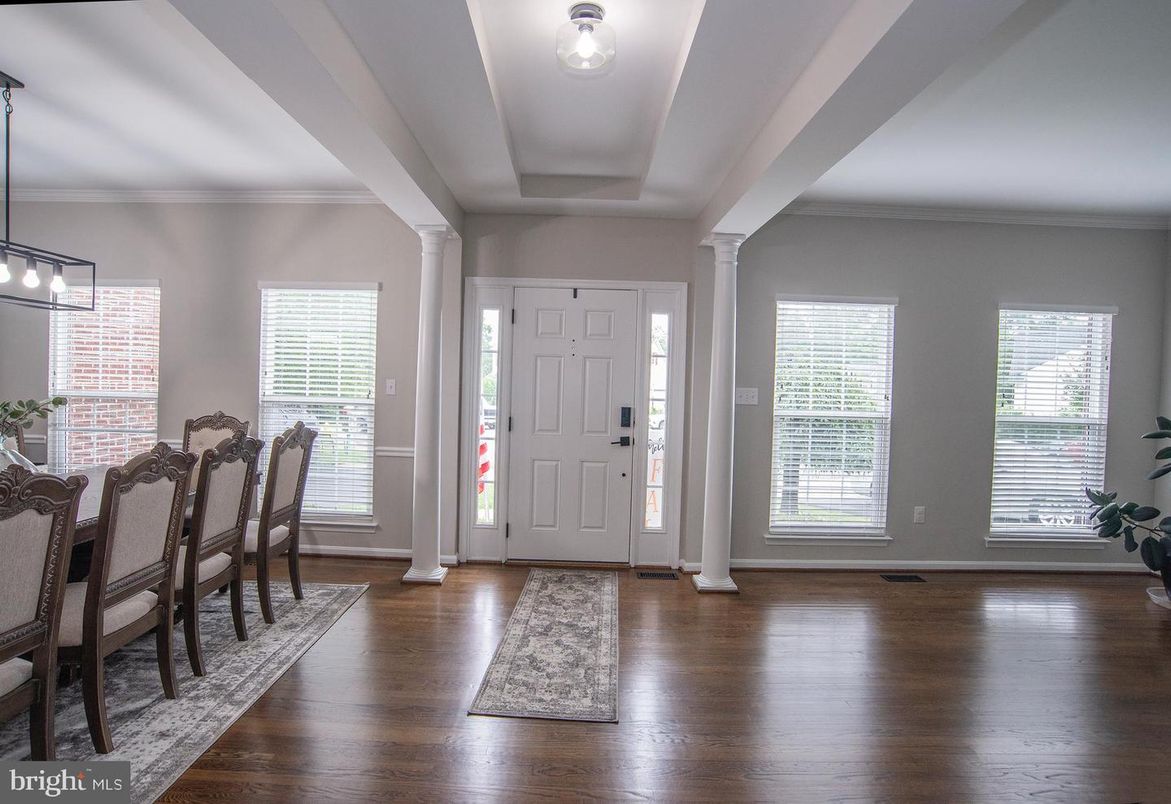 Dining room, Interior, Wood Texture Flooring