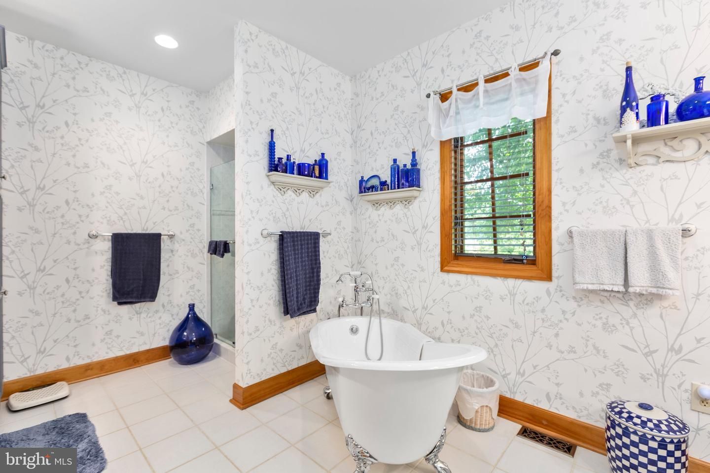 Bathroom, Free Standing Baths, Interior, Marble Walls, Recessed Lighting