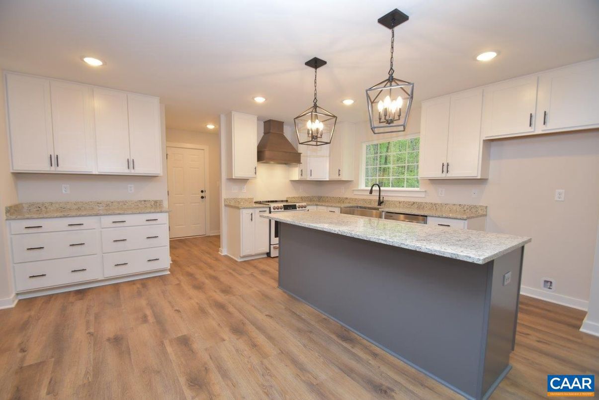 Interior, Kitchen, Pendant Lights, Recessed Lighting, Wood Texture Flooring
