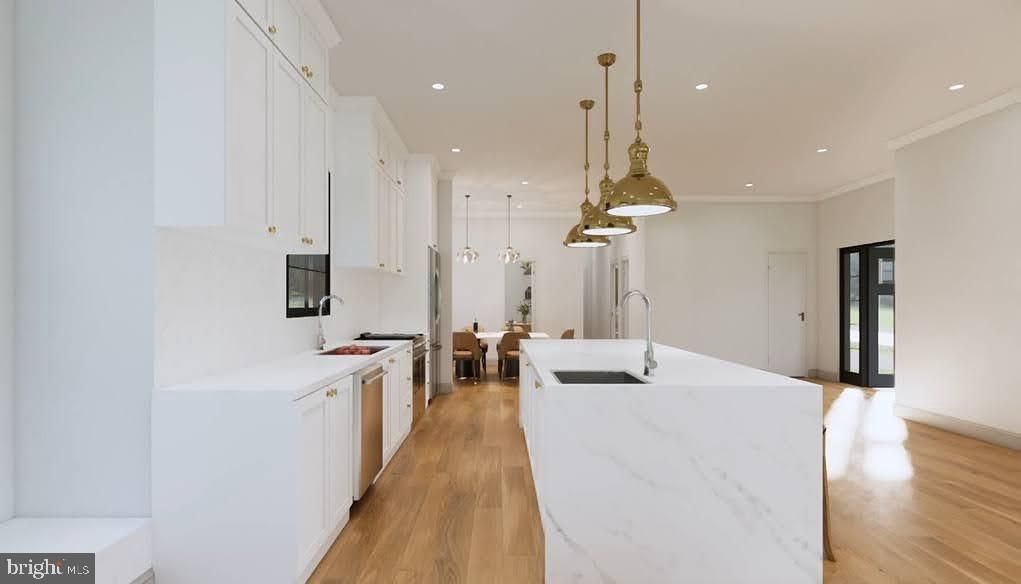 Interior, Kitchen, Pendant Lights, Recessed Lighting, Wood Texture Flooring