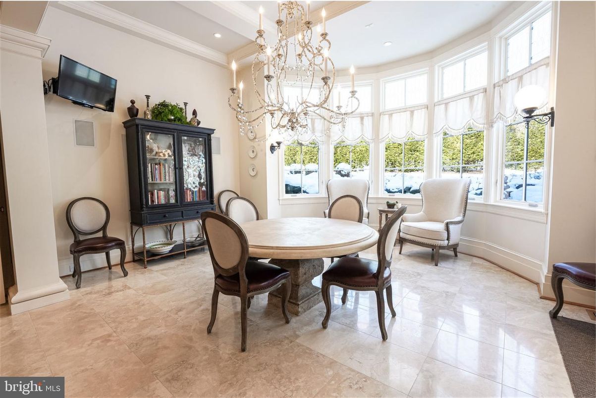 Chandelier, Dining room, Interior, Recessed Lighting