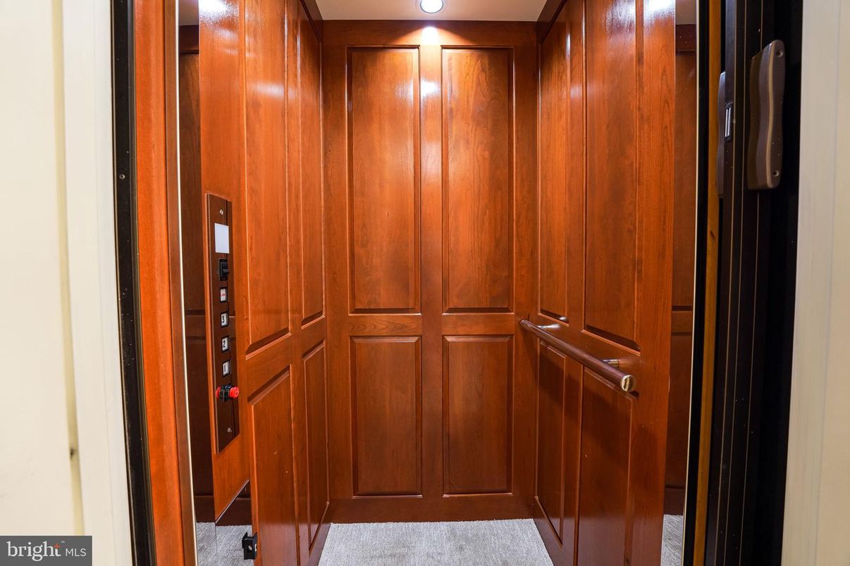 Elevator, Interior, Wooden Walls