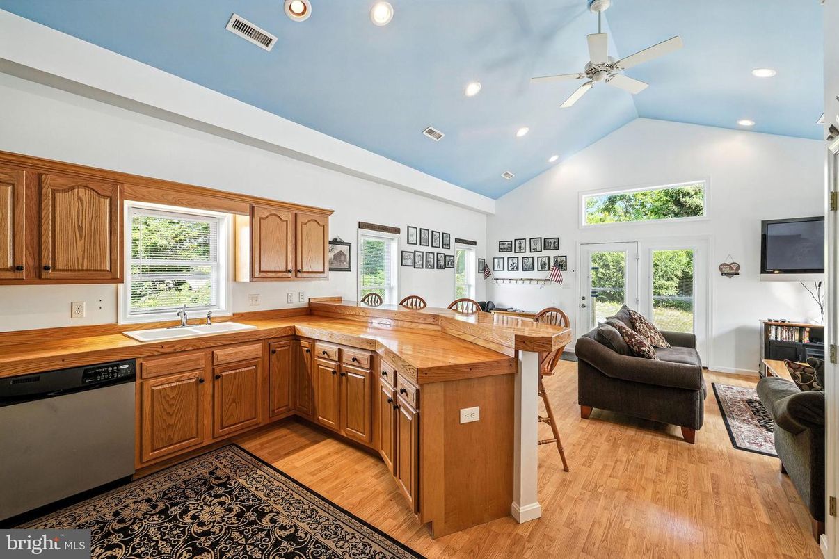 Interior, Kitchen, Recessed Lighting, Wood Texture Flooring