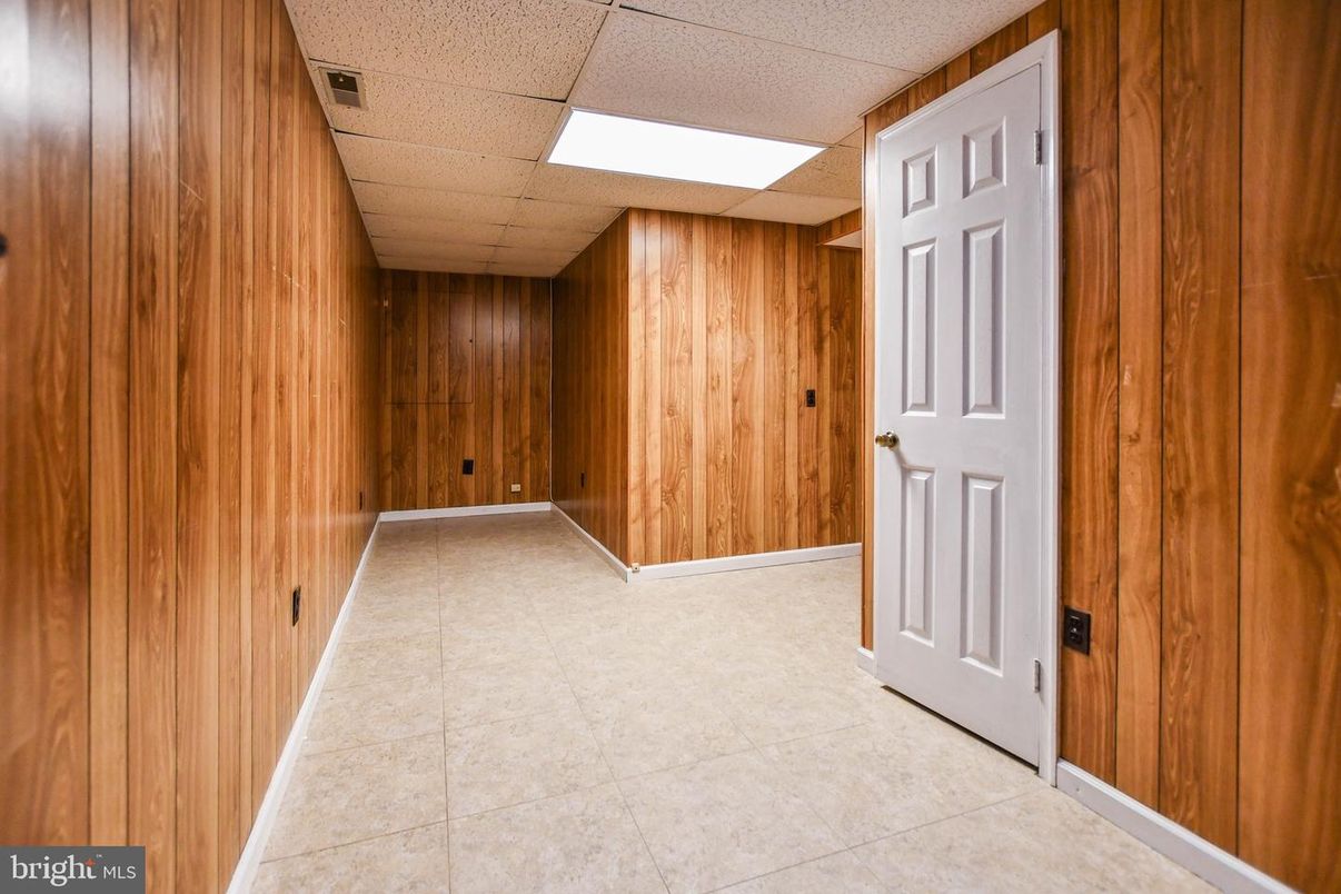 Empty room, Interior, Wooden Walls