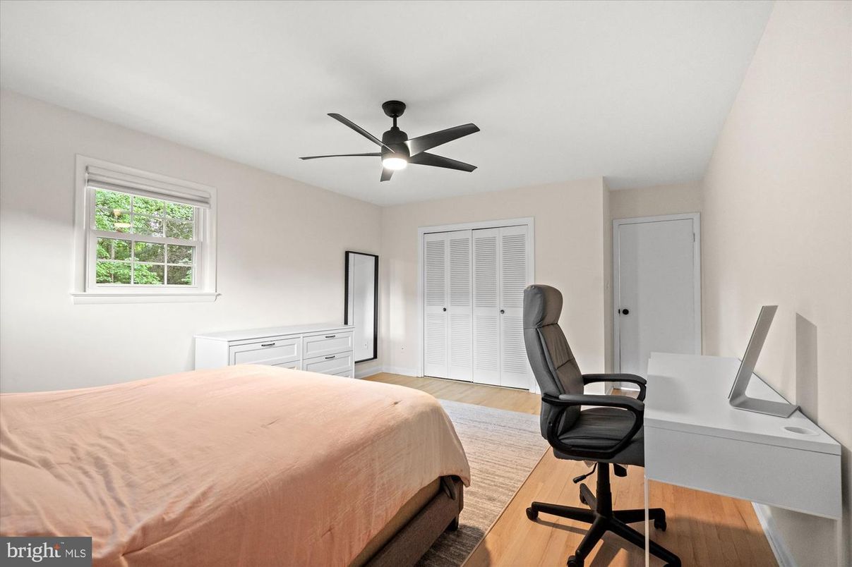 Bedroom, Home Office, Interior, Wood Texture Flooring