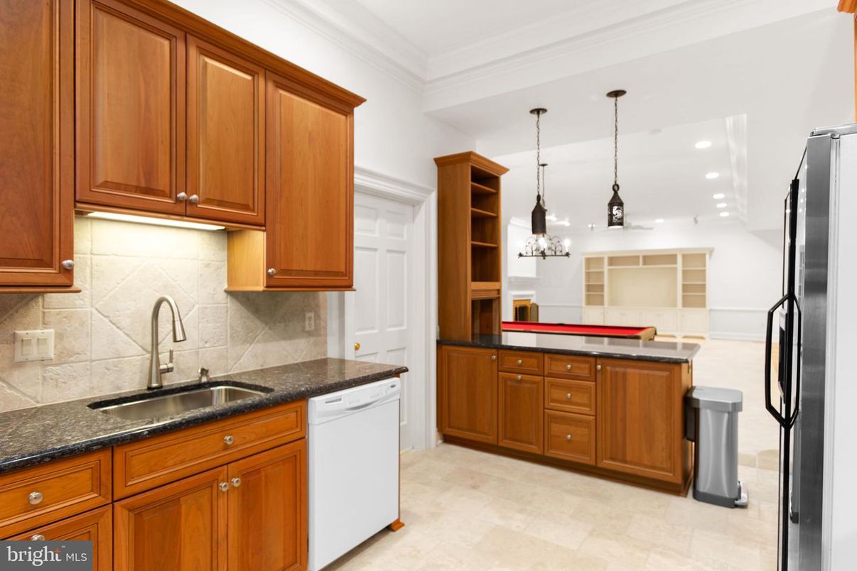 Interior, Kitchen, Pendant Lights, Recessed Lighting