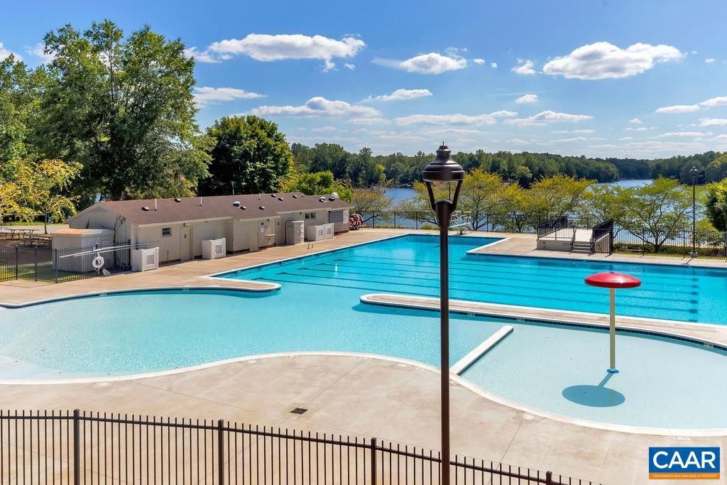 Exterior, Pool, Water