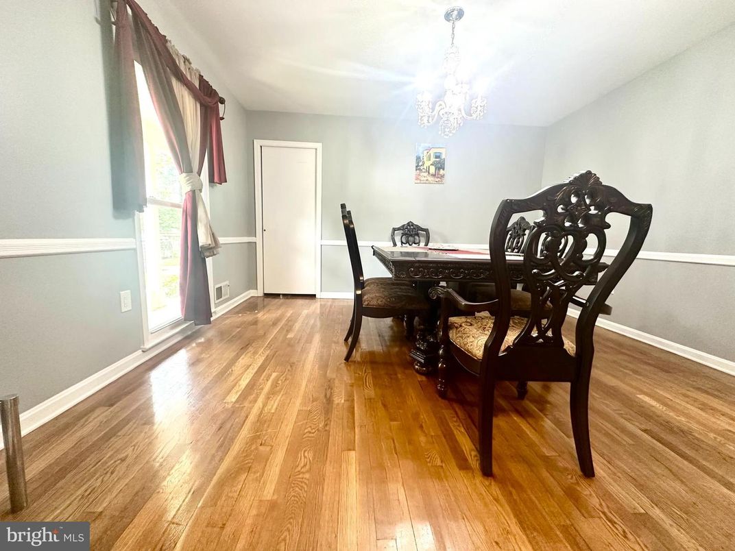 Chandelier, Dining room, Interior, Wood Texture Flooring