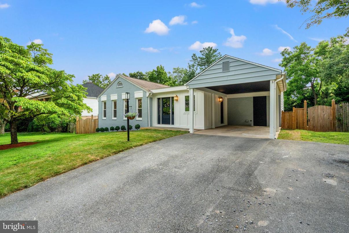 Attached, Backyard, Exterior, Facade, None