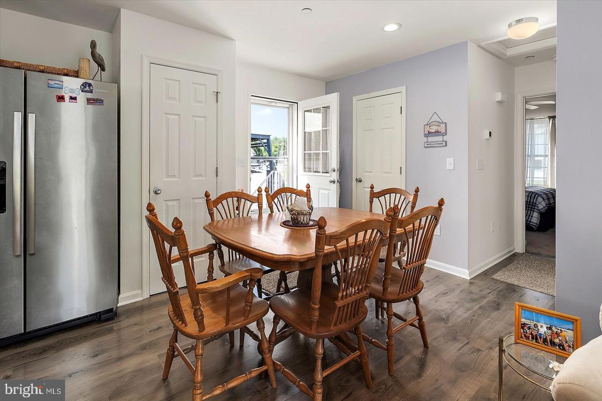 Dining room, Interior, Recessed Lighting, Wood Texture Flooring