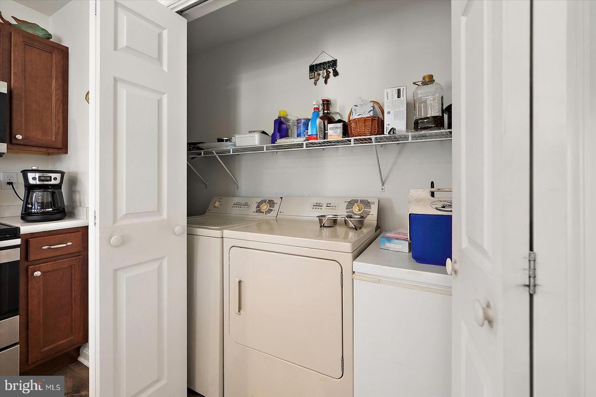 Interior, Utility Closets, Washer