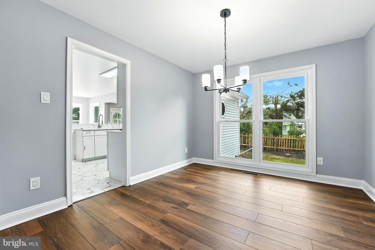 Chandelier, Empty room, Interior, Marble, Pendant Lights, Wood Texture Flooring