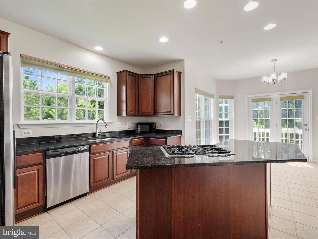 Chandelier, Interior, Kitchen, Recessed Lighting