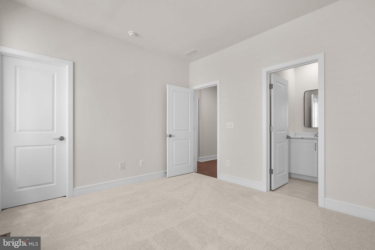 Empty room, Interior, Washer