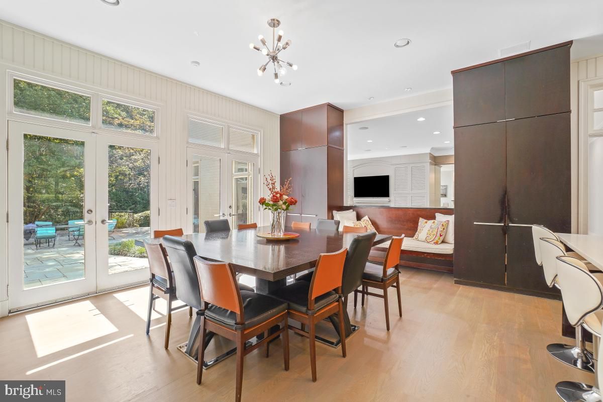 Dining room, Interior, Pendant Lights, Recessed Lighting, Wood Texture Flooring
