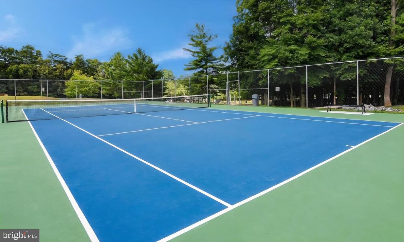 Exterior, Tennis Courts