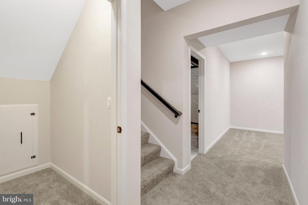 Interior, Recessed Lighting