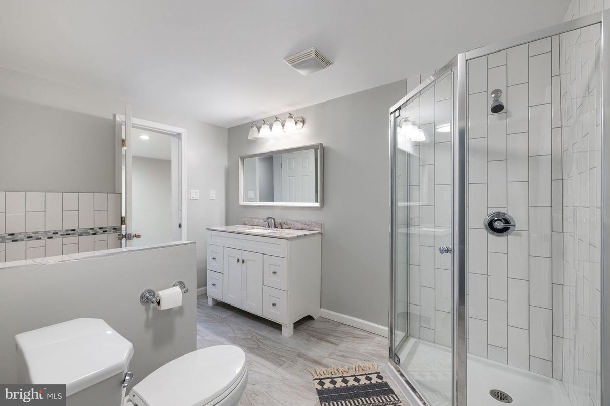 Bathroom, Glass Shower, Interior