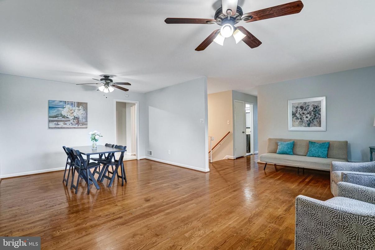 Dining room, Interior, Wood Texture Flooring