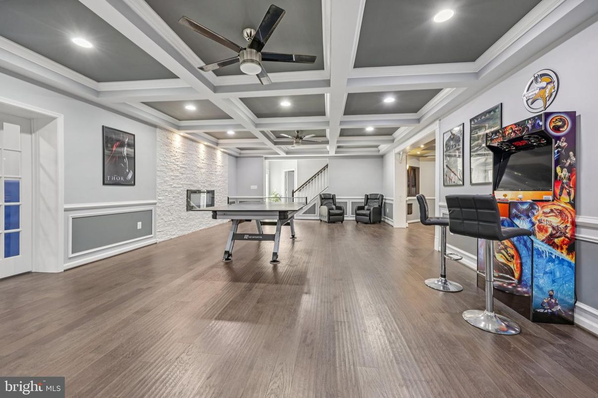 Game Room, Interior, Recessed Lighting, Wood Texture Flooring